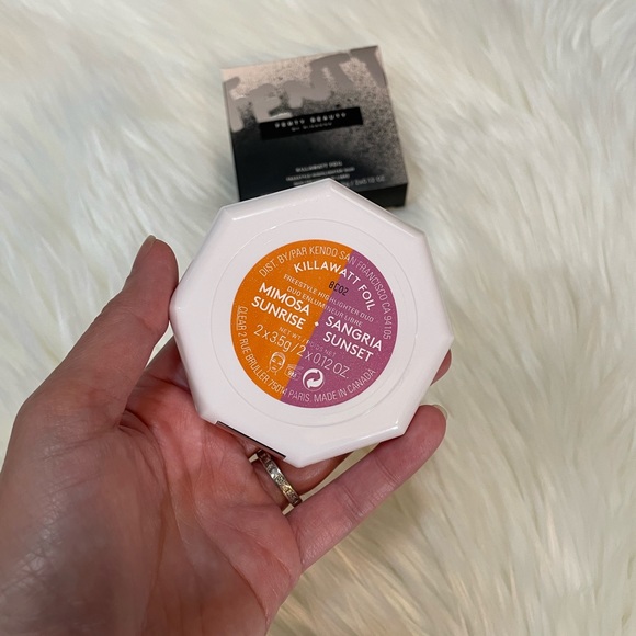 Fenty Beauty Freestyle Highlighter Duo Color : Mimosa Sunrise/Sangria Sunset - Picture 6 of 6